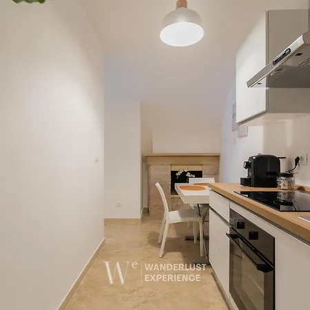 Wanderlust Experience Bea Bitonto