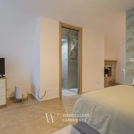 Wanderlust Experience Bea *